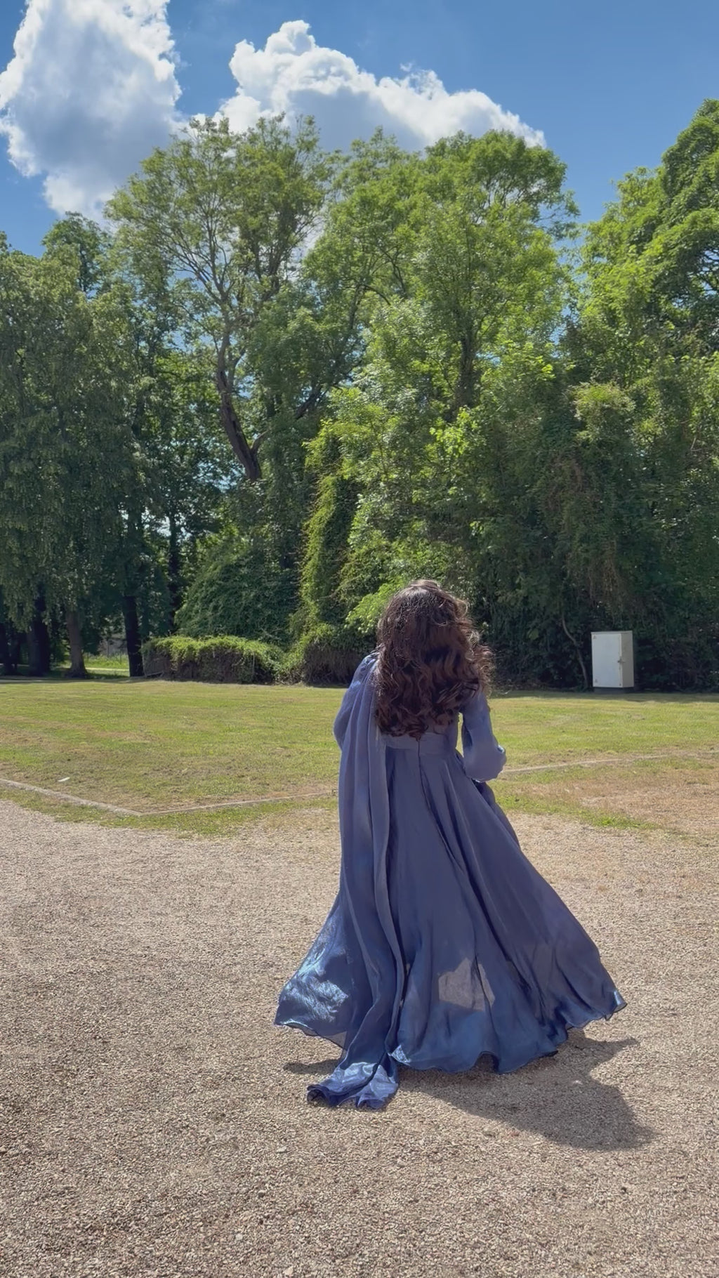 Robe de fiançailles bleu